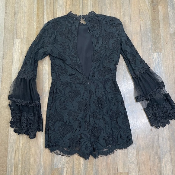 Romper - Picture 3 of 4